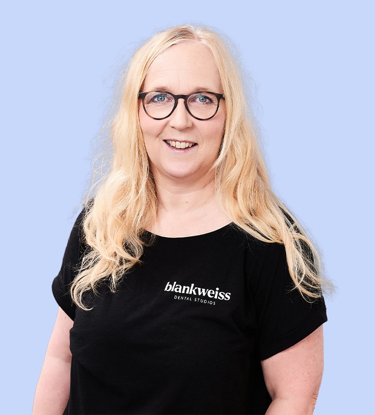 Team blankweiss dental studios