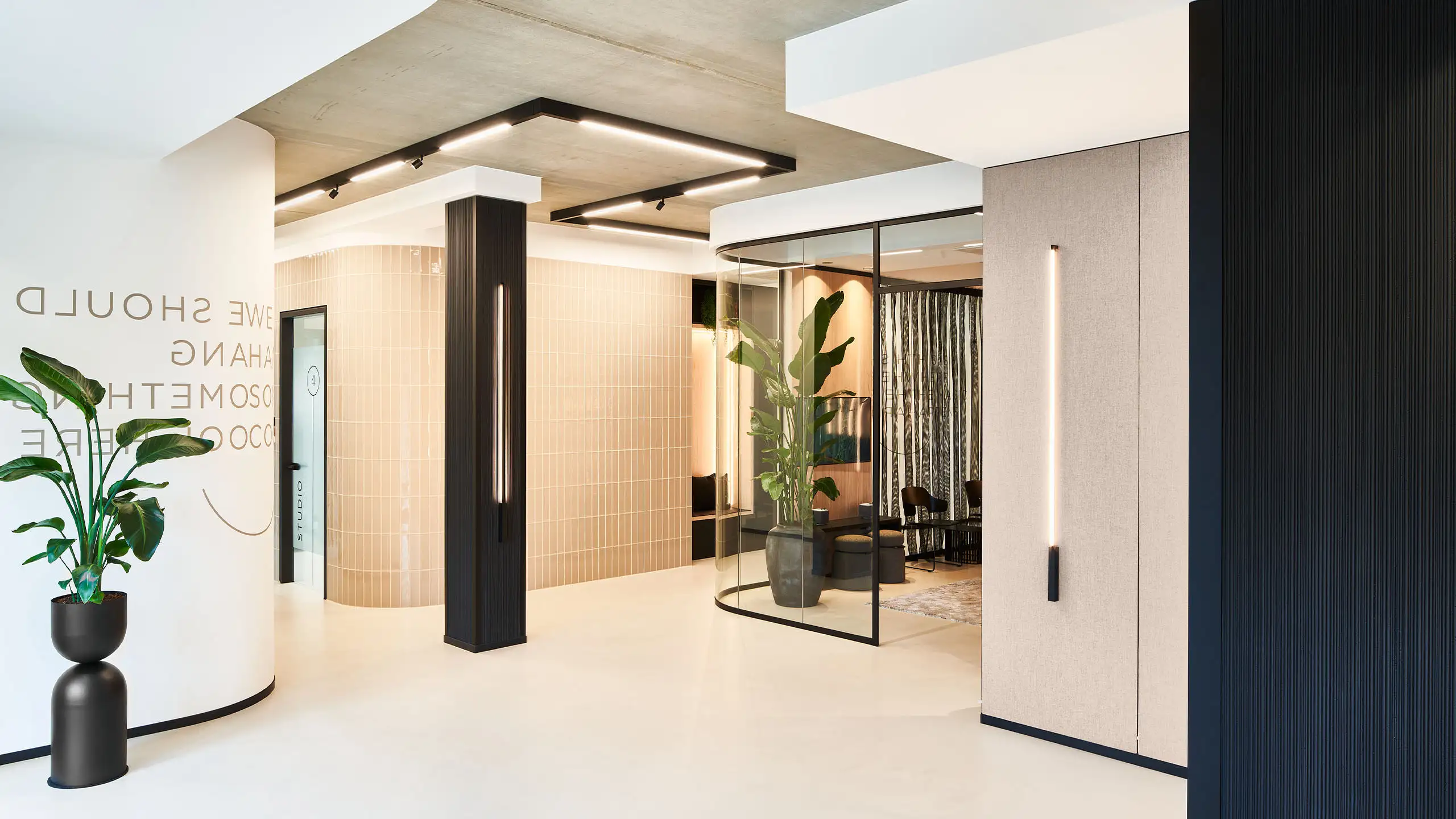 blankweiss-frechen18