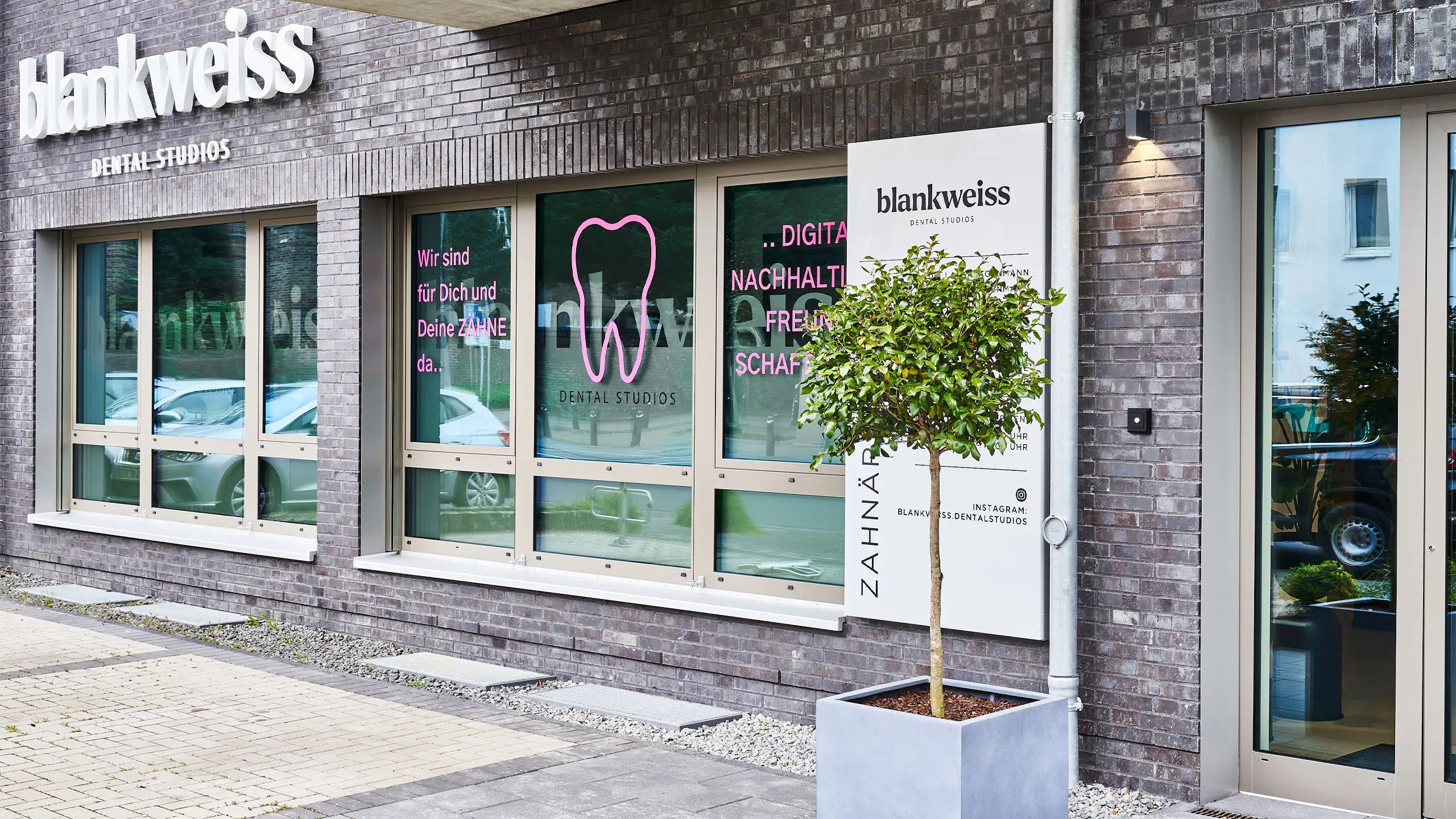 blankweiss-frechen_1