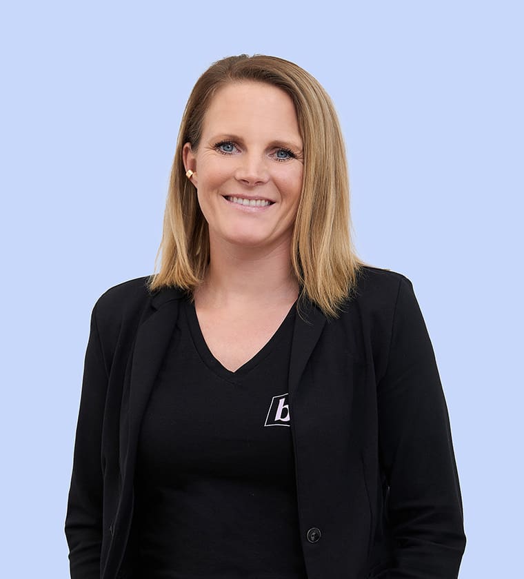 Team blankweiss dental studios